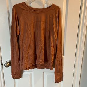 Lululemon swiftly tee